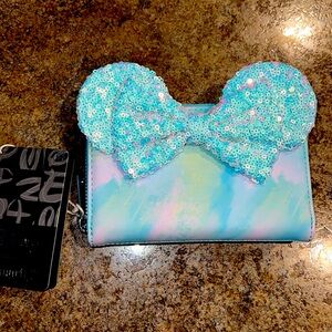 Loungefly Disney Minnie Mouse Sequin Bow Mini Backpack and wallet set in BLUE